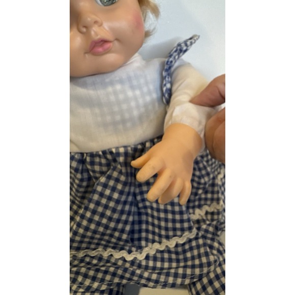 Eegee Talking Doll 18" Cloth Body Sleep Eyes Vintage '74 Pull String Works R1.2 - Picture 4 of 10